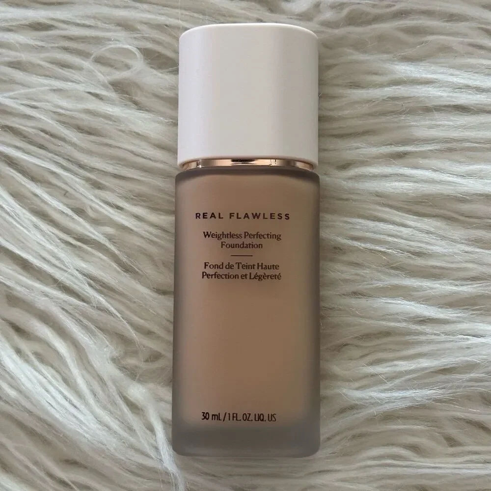 Laura Mercier Real Flawless Weightless Perfecting Foundation 3N2 Camel